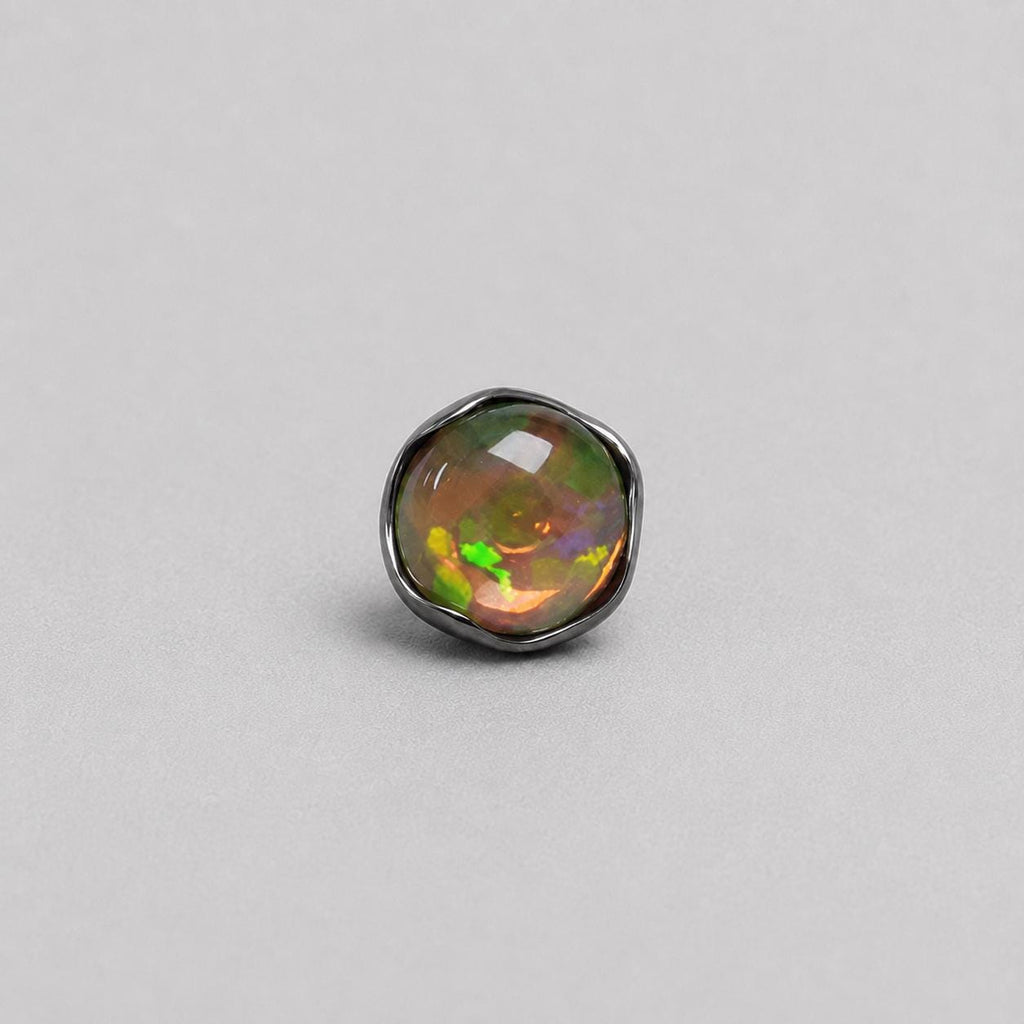 Ripple-Edge Jelly Opal OP548 Dark Brown F136 Titanium piercing top