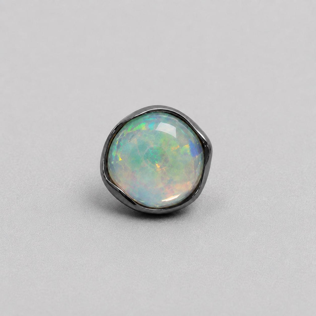 Ripple-Edge Jelly Opal OP533 Ice Blue F136 Titanium piercing top