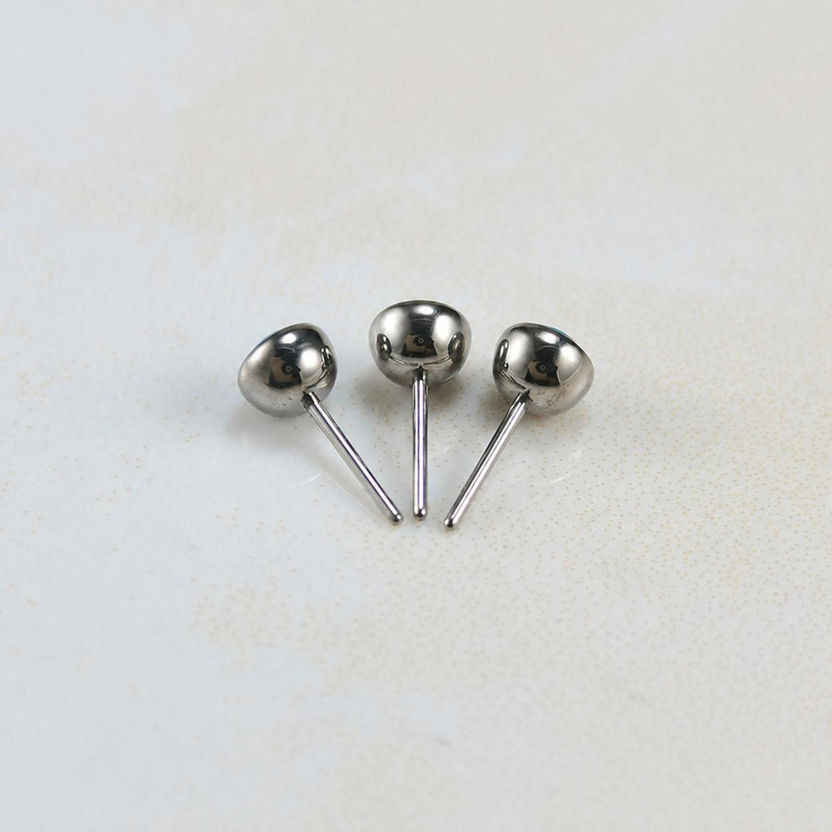 Solar Pulse Fire Opal F136 Titanium piercing top detail 6