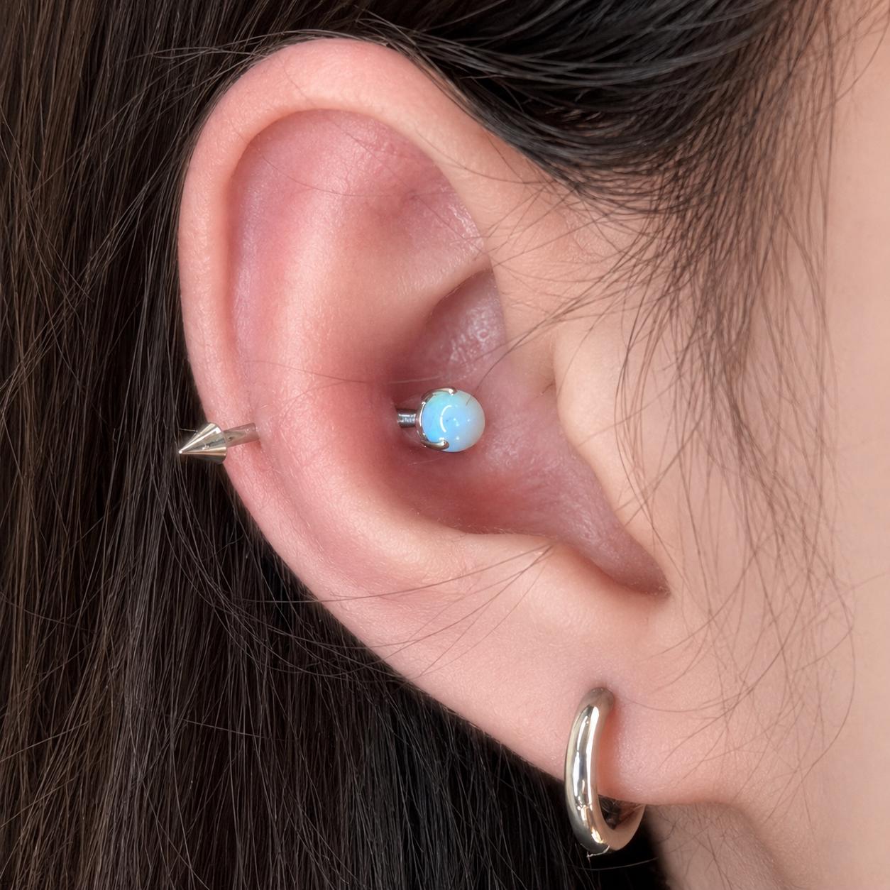 Nebula Eclipse Opal F136 Titanium piercing top detail 3