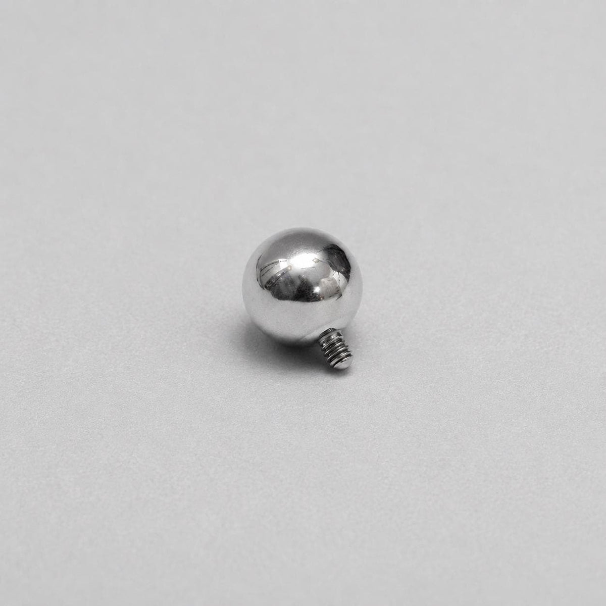 Multi-Fit Ball End F136 Titanium piercing top detail 5
