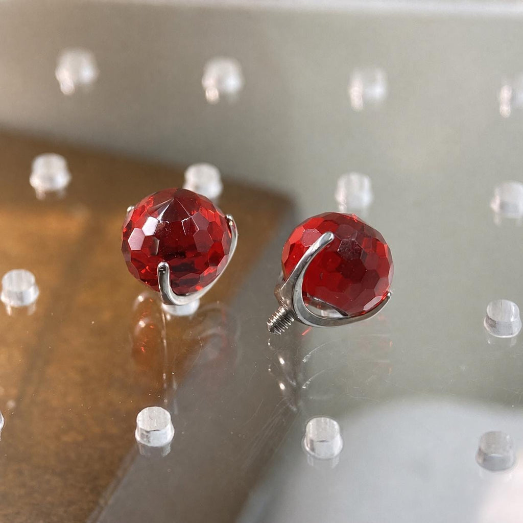 Disco Ball Crystal F136 Titanium piercing top detail 4