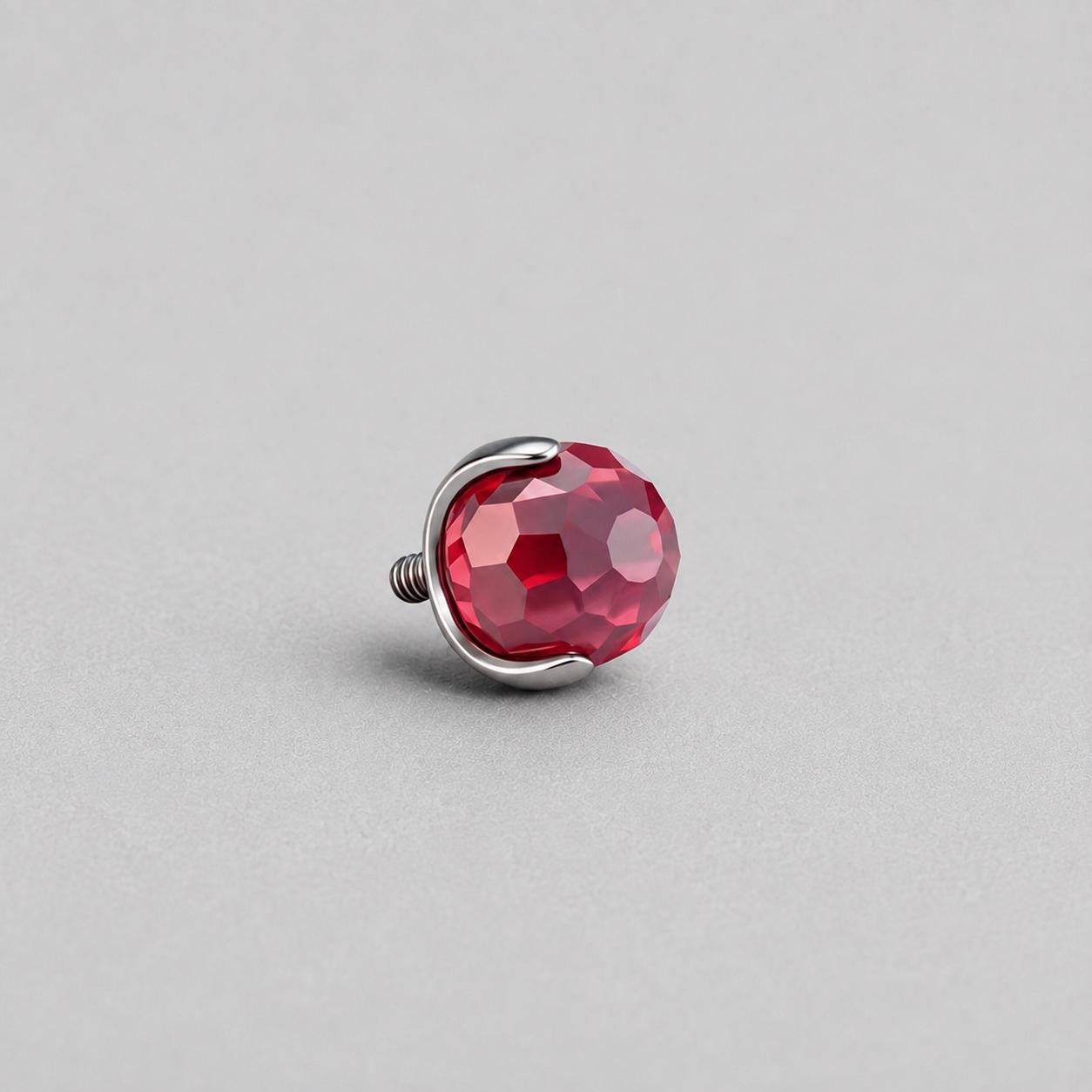 Disco Ball Crystal Red F136 Titanium piercing top