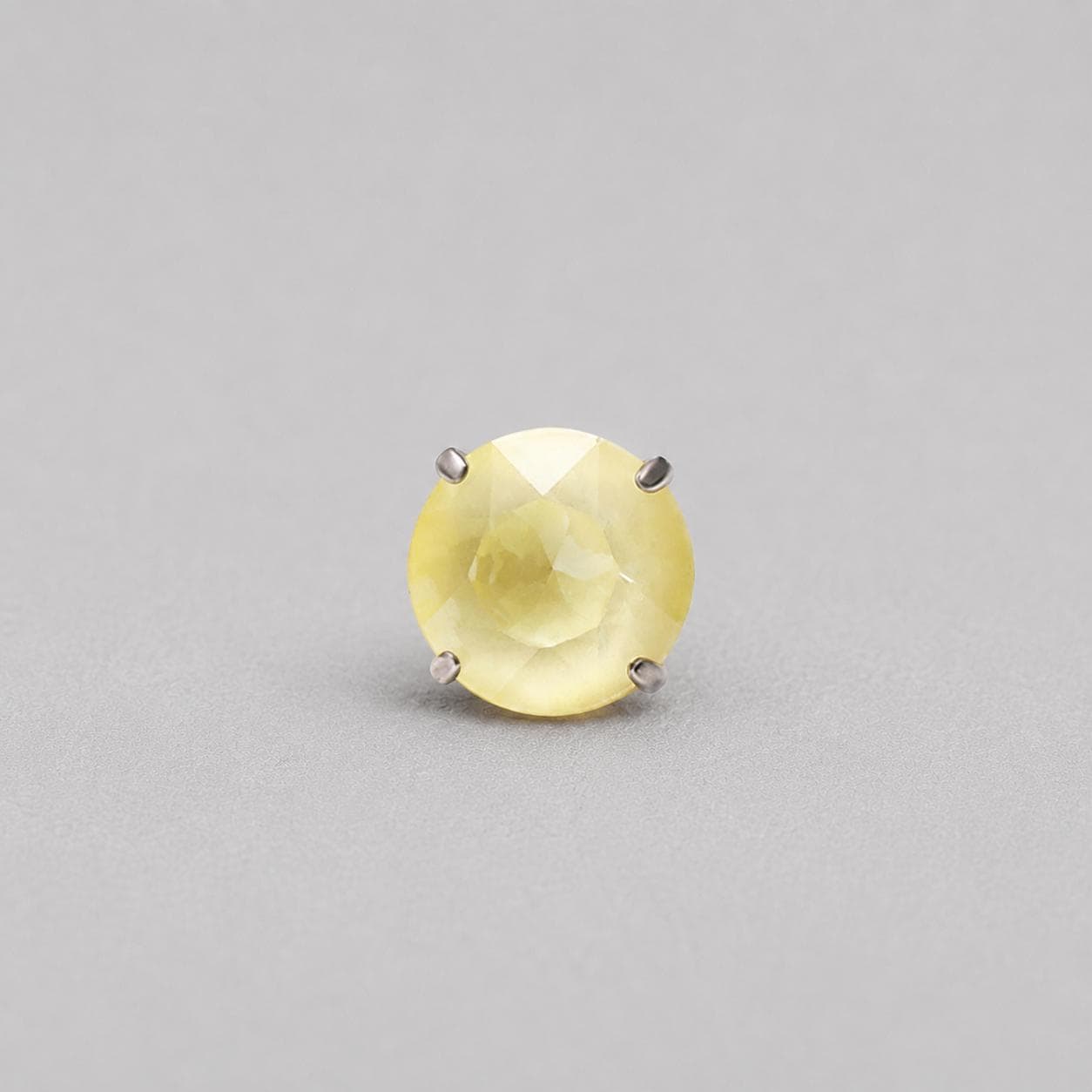 Round-Cut CZ Light Yellow F136 Titanium piercing top
