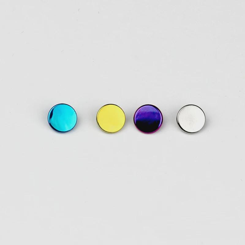 ETSY 4558636616 | IMAGE 3 | Polished Flat Disc Titanium Piercing Top