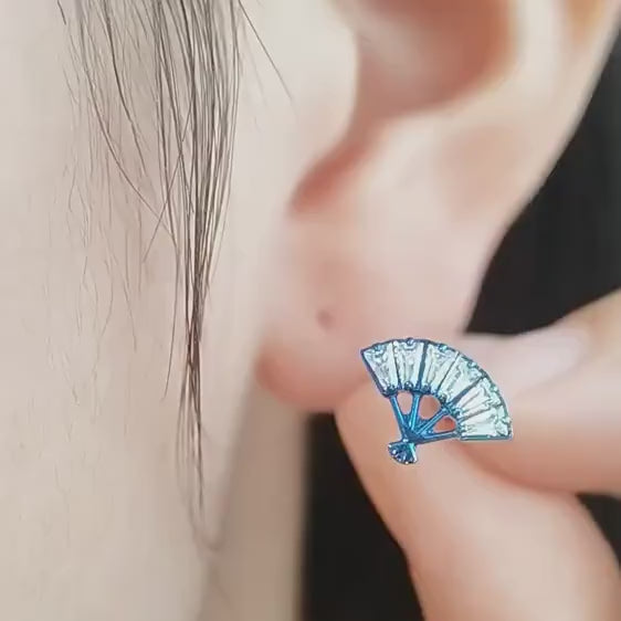 Aurora Fan F136 Titanium flat-back jewelry video 01