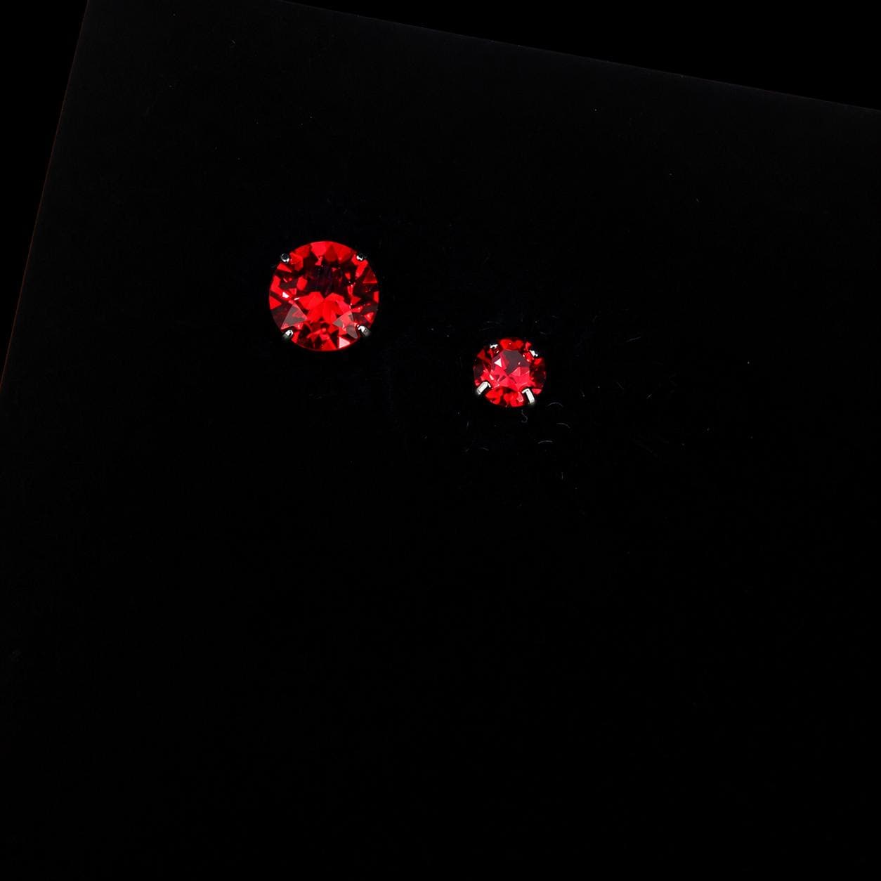 Red Moissanite Flat Back Stud - product image 5