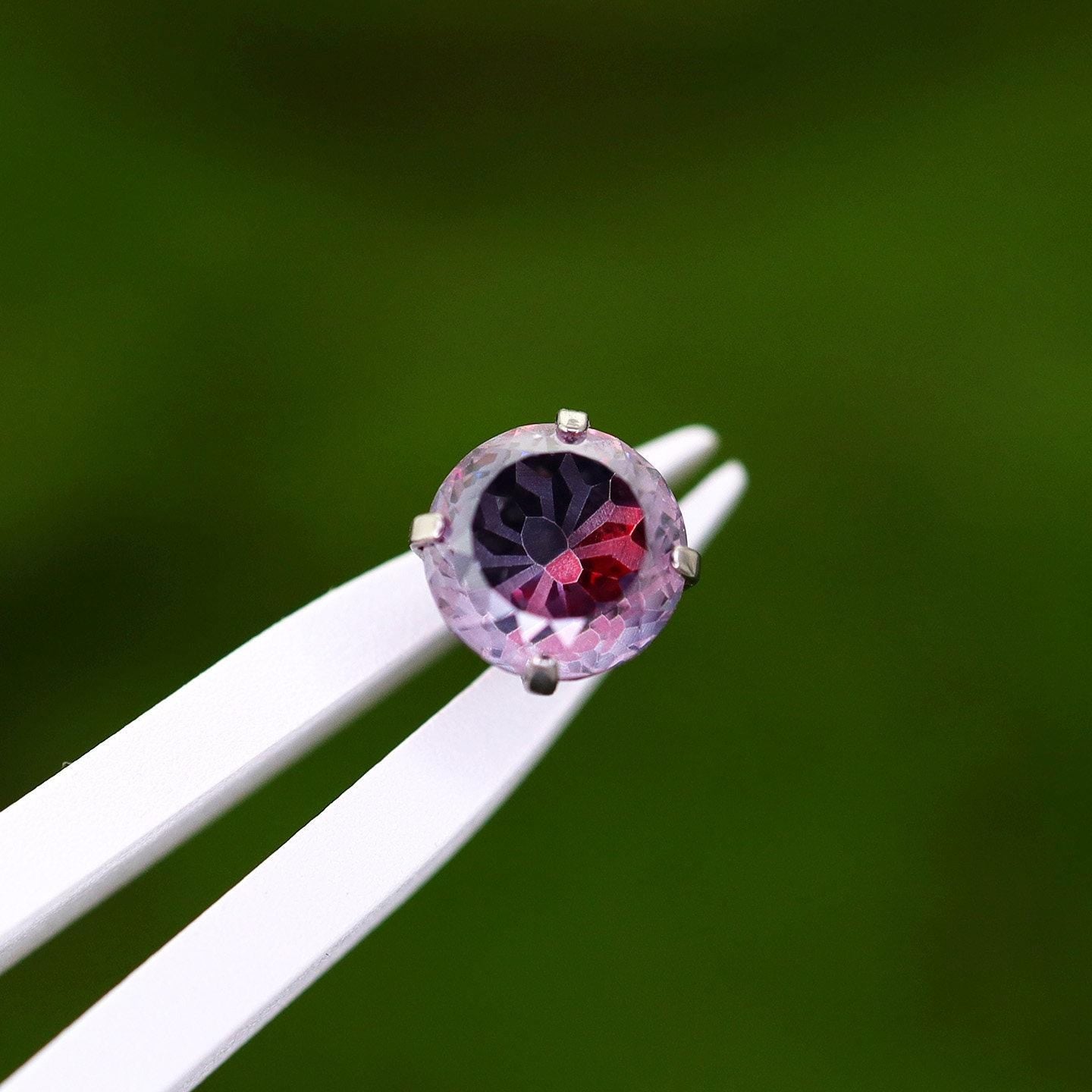 Spiderweb Crystal - product image 3