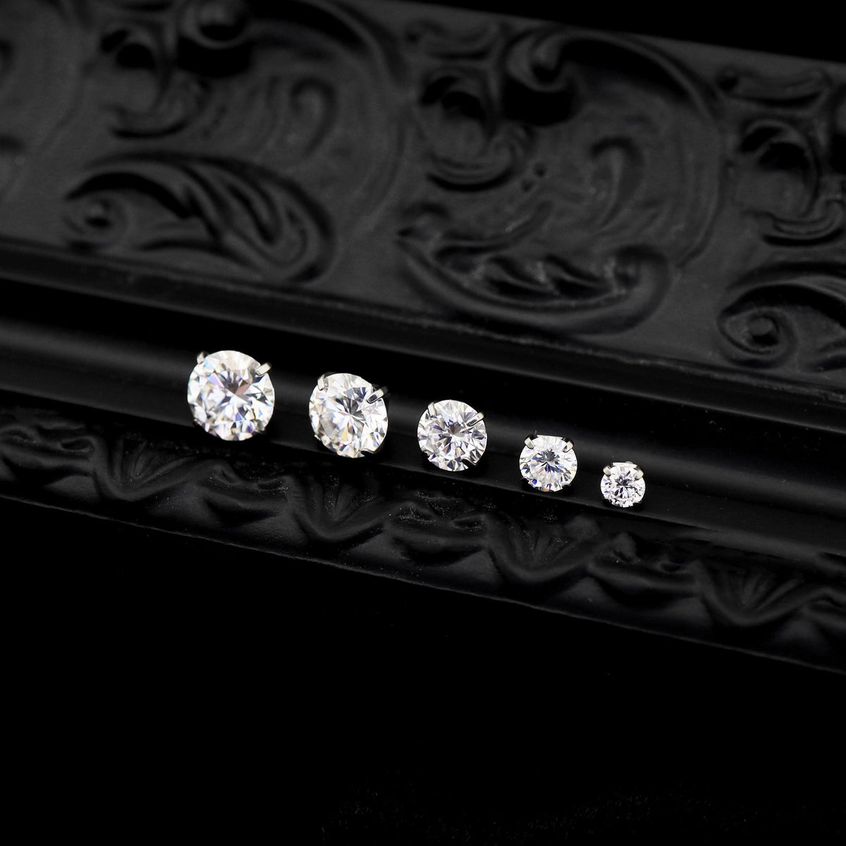 ETSY 4553675967 | IMAGE 5 | White Moissanite Flat Back Stud